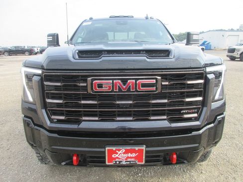 New 2026 GMC Sierra 2500 AT4X AWD/4WD image 12