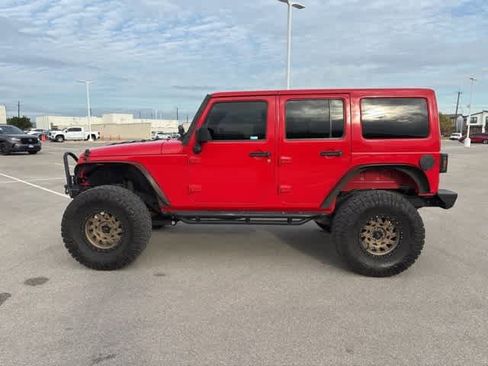Used 2015 Jeep Wrangler Unlimited Sport w/ Quick Order Package 24S image 2