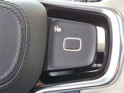 New 2025 Lincoln Navigator Reserve image 18