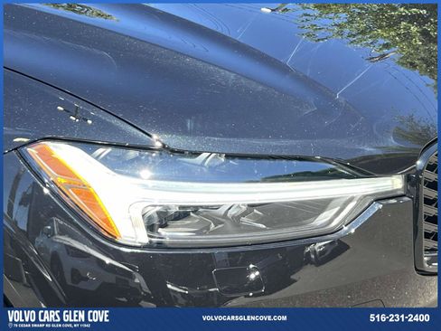 Used 2026 Volvo XC60 B5 Plus w/ Protection Package Premier AWD/4WD image 7