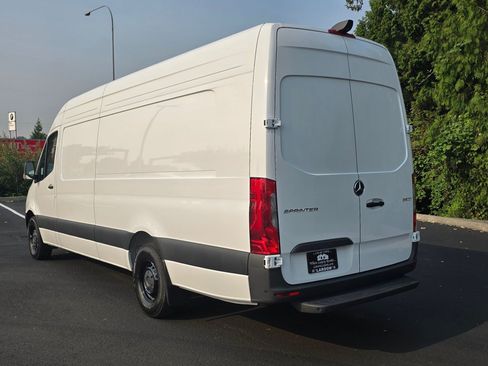 New 2026 Mercedes-Benz Sprinter 2500 image 4
