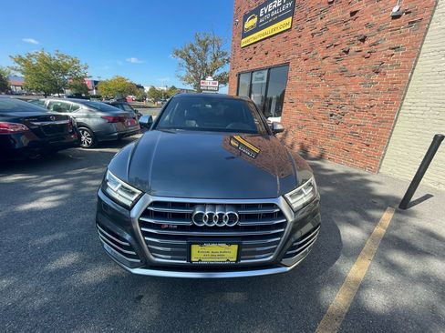 Used 2018 Audi SQ5 Premium Plus w/ S Sport Package image 11