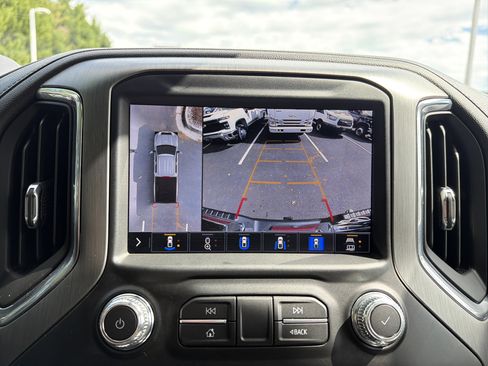 Used 2022 GMC Sierra 2500 Denali w/ Denali Ultimate Package image 25