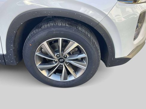 Used 2020 Hyundai Santa Fe Limited AWD/4WD image 9