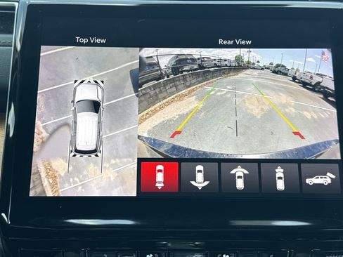 Used 2023 Jeep Grand Cherokee L Summit image 24