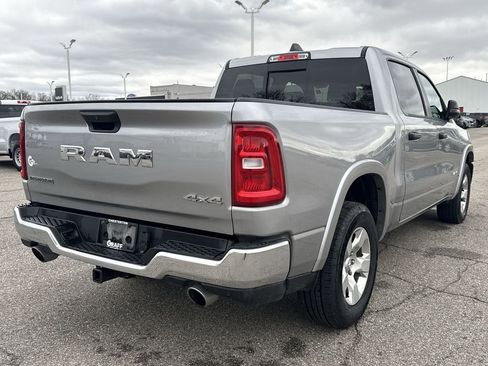 Used 2025 RAM 1500 Big Horn AWD/4WD image 8