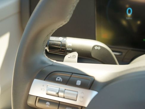 Certified 2024 Hyundai Kona SEL FWD image 29