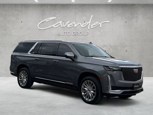 Used 2022 Cadillac Escalade ESV Premium Luxury w/ Performance Package AWD/4WD image 2
