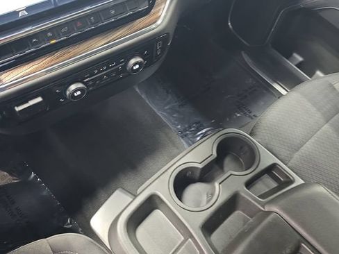 Used 2025 Chevrolet Silverado 1500 LT AWD/4WD image 28