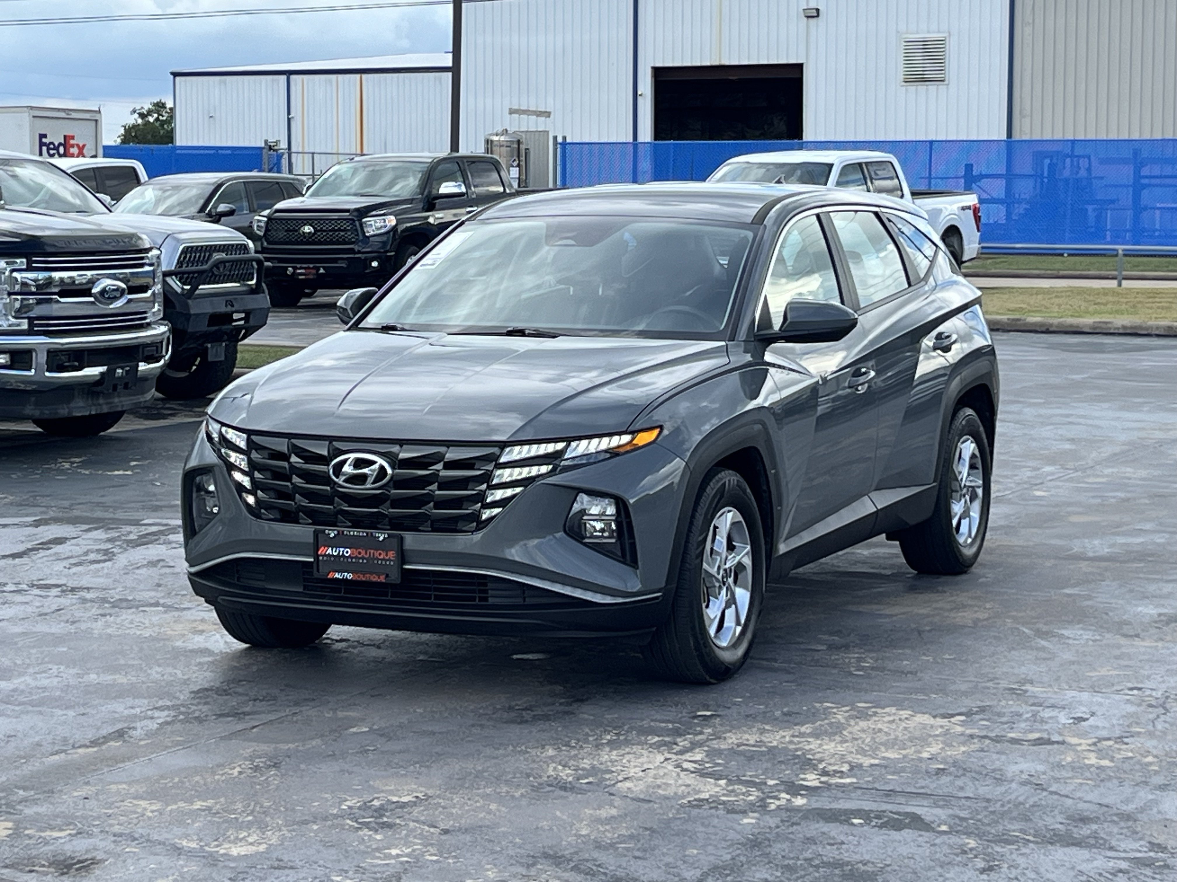 Used 2024 Hyundai Tucson SE FWD image 3