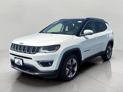 Used 2018 Jeep Compass Limited w/ Safety & Security Group AWD/4WD image 4