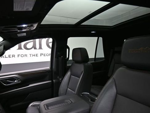 Used 2023 Chevrolet Tahoe High Country AWD/4WD image 18