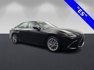 Used 2019 Lexus ES 300h video 1