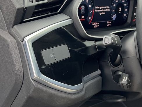 Used 2021 Audi Q3 2.0T Premium w/ Convenience Package image 29