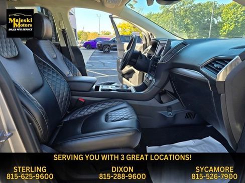 Used 2024 Ford Edge Titanium image 30