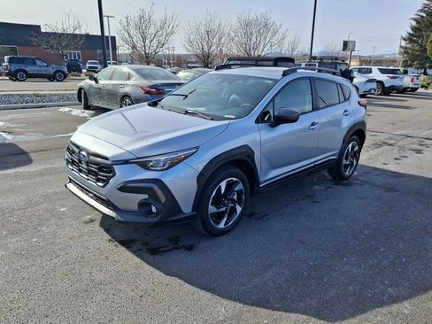 Used 2025 Subaru Crosstrek 2.5i Limited w/ Crosstrek Mirror Package image 7