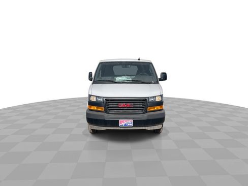 New 2025 GMC Savana 2500 Extended w/ Driver Convenience Package image 3
