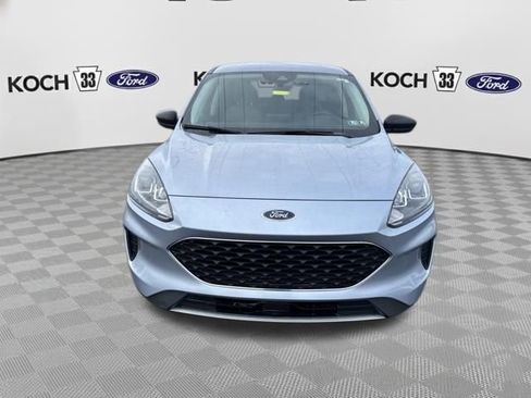 Used 2022 Ford Escape SE w/ Convenience Package image 2
