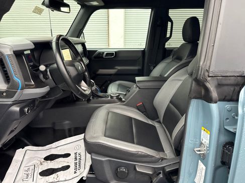 Certified 2021 Ford Bronco Black Diamond image 9