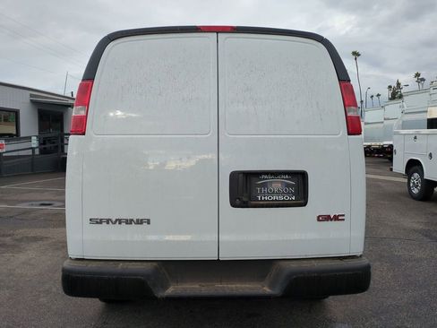 New 2025 GMC Savana 2500 w/ Driver Convenience Package image 27