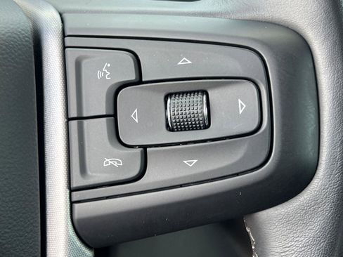 Used 2022 GMC Sierra 1500 SLE RWD image 25