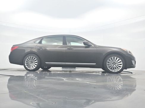 Used 2016 Hyundai Equus Signature RWD image 28