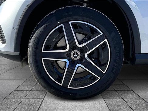 New 2026 Mercedes-Benz GLC 300 4MATIC image 15