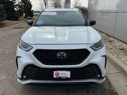 Certified 2023 Toyota Highlander XSE image 39