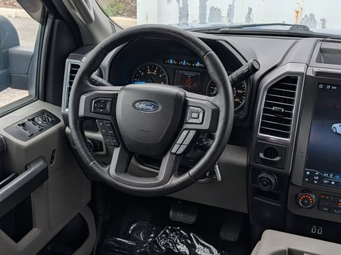 Used 2016 Ford F150 XLT w/ Equipment Group 302A Luxury RWD image 16