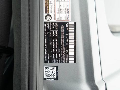 Used 2025 Mercedes-Benz G 63 AMG 4MATIC image 53
