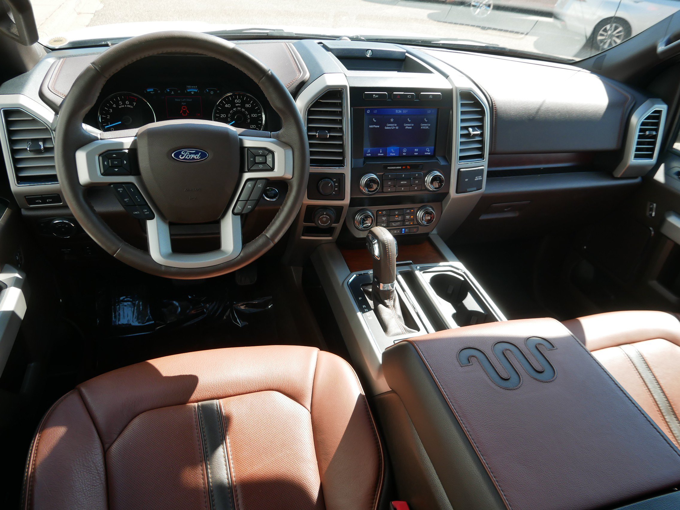 Used 2020 Ford F150 King Ranch w/ Equipment Group 601A Luxury AWD/4WD image 9