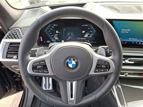 Used 2025 BMW X7 M60i AWD/4WD image 22