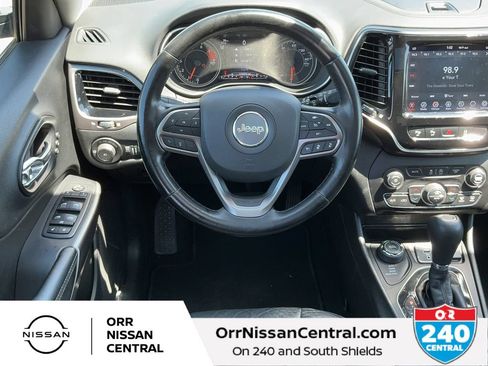 Used 2021 Jeep Cherokee Limited AWD/4WD image 14