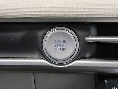 Used 2025 Hyundai Tucson SEL FWD image 44