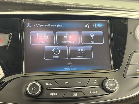Used 2019 Buick Envision Essence image 22