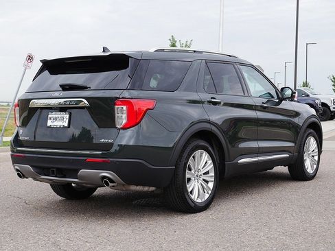 Used 2024 Ford Explorer Limited w/ Limited Technology Package AWD/4WD image 6