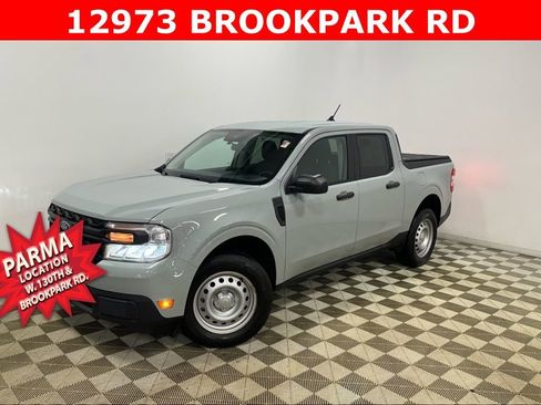 Used 2024 Ford Maverick XL image 2