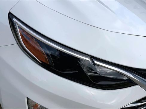 Used 2023 Chevrolet Malibu LS image 27