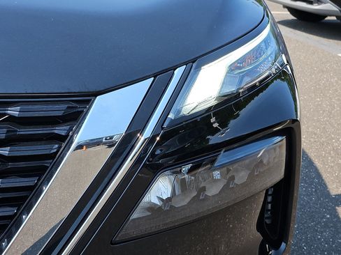 Certified 2023 Nissan Rogue S AWD/4WD image 9