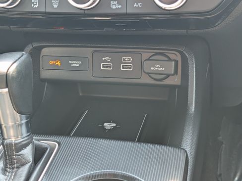 Used 2024 Honda Civic Touring image 29