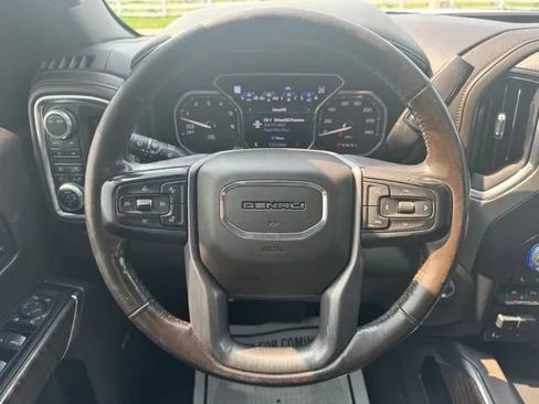 Used 2020 GMC Sierra 1500 Denali w/ Denali Premium Package AWD/4WD image 25