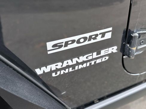 Used 2013 Jeep Wrangler Unlimited Sport AWD/4WD image 19