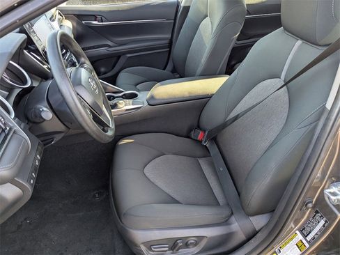 Used 2024 Toyota Camry LE image 17