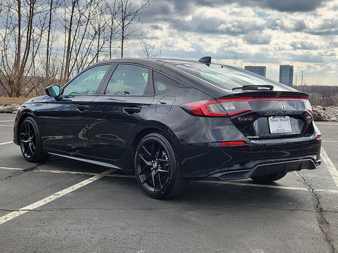 Certified 2023 Honda Civic Sport image 4