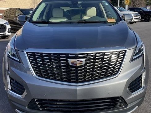 Used 2020 Cadillac XT5 Premium Luxury w/ LPO, Floor Liner Package image 8