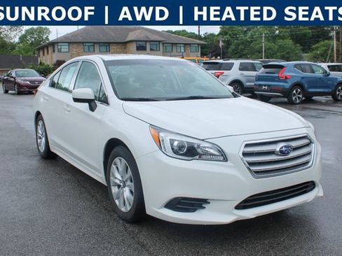 Used 2016 Subaru Legacy 2.5i Premium w/ Moonroof Package AWD/4WD image 2