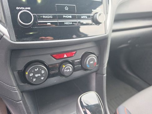 Used 2018 Subaru Crosstrek 2.0i Premium AWD/4WD image 21