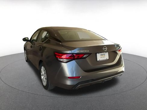 Used 2025 Nissan Sentra S image 11