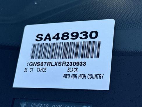 Used 2025 Chevrolet Tahoe High Country AWD/4WD image 41