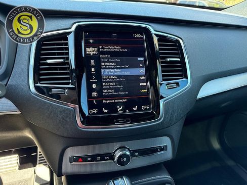 Used 2017 Volvo XC90 T6 R-Design w/ Vision Package image 24